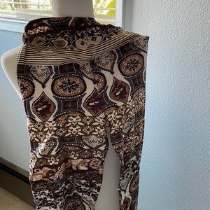 Agnes and Dora butter soft leggings